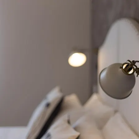 Al Faro Bianco E Con Parcheggio Bed and Breakfast Vasto