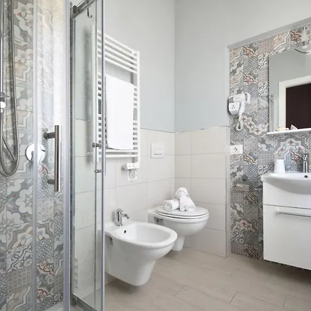 Bed and Breakfast Al Faro Bianco E Con Parcheggio