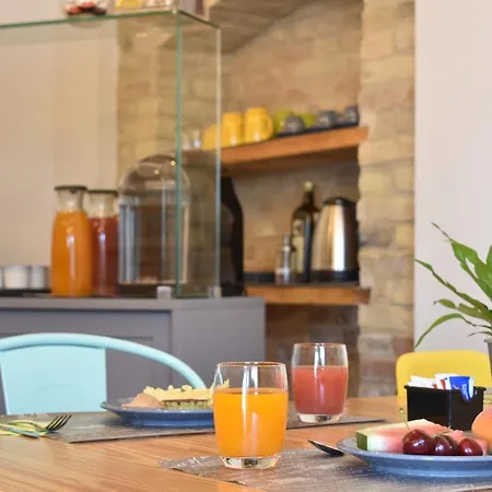 Al Faro Bianco E Con Parcheggio Bed and Breakfast Vasto