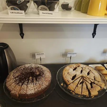 Al Faro Bianco E Con Parcheggio