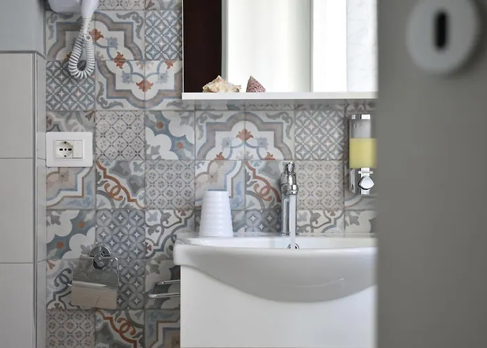 Al Faro Bianco E Con Parcheggio 4* Vasto