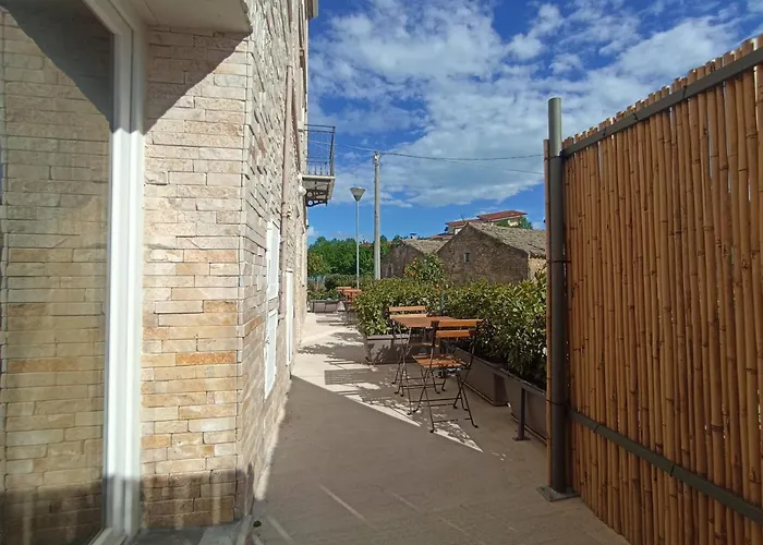 Bed & Breakfast Al Faro Bianco E Con Parcheggio