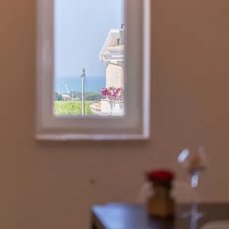 Nocleg ze śniadaniem Al Faro Bianco E Con Parcheggio Vasto