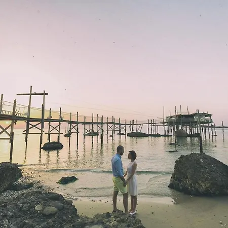 Al Faro Bianco E Con Parcheggio