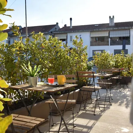 Bed & Breakfast Al Faro Bianco E Con Parcheggio Vasto