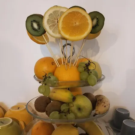 Al Faro Bianco E Con Parcheggio