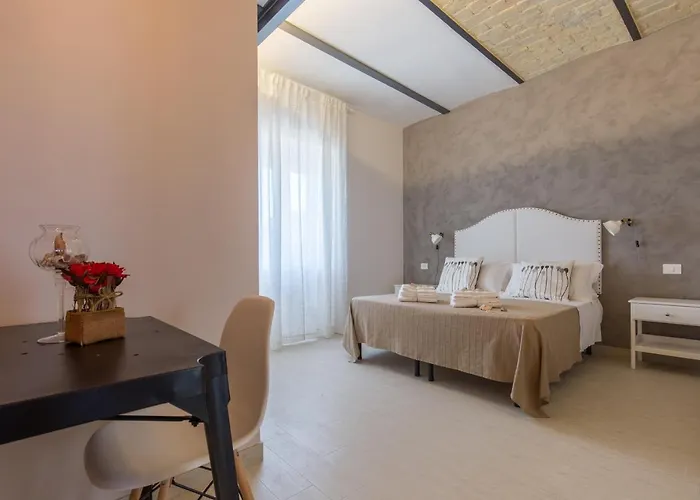 Al Faro Bianco E Con Parcheggio Bed & Breakfast Vasto