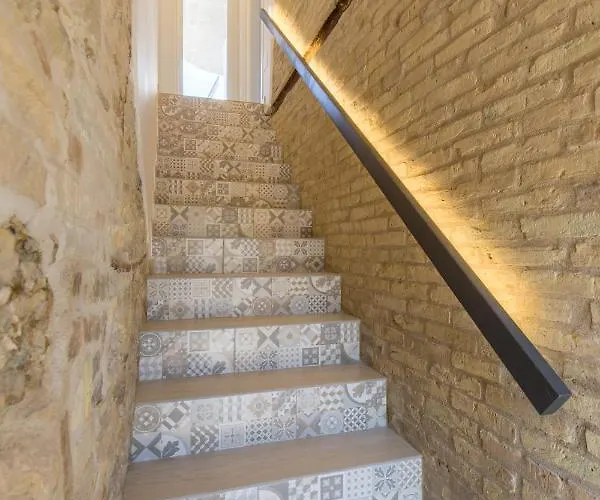 Al Faro Bianco E Con Parcheggio