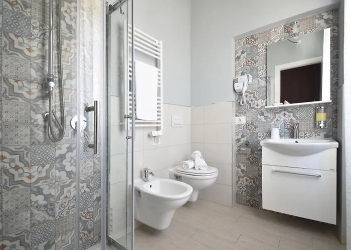 Bed & Breakfast Al Faro Bianco E Con Parcheggio