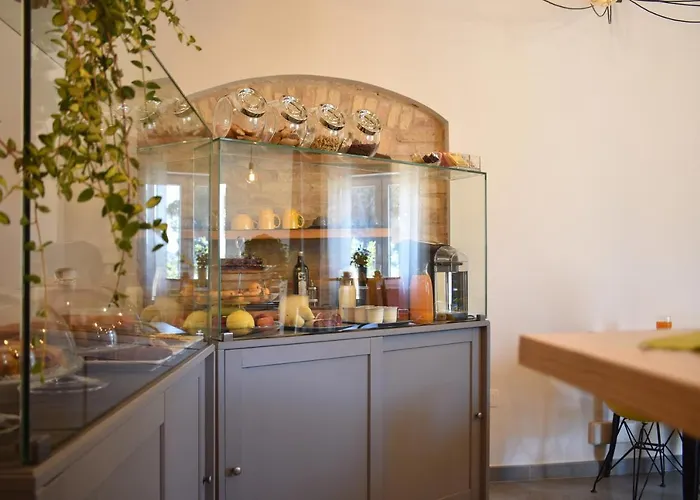 Al Faro Bianco E Con Parcheggio Bed & Breakfast Vasto