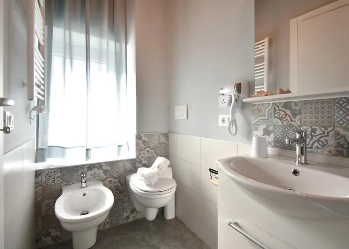 Al Faro Bianco E Con Parcheggio 4* Vasto