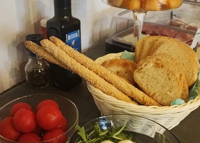 Al Faro Bianco E Con Parcheggio