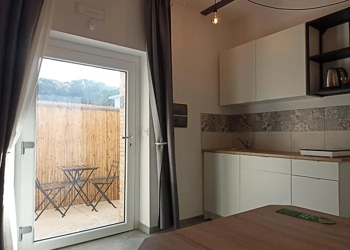 Al Faro Bianco E Con Parcheggio Bed & Breakfast Vasto